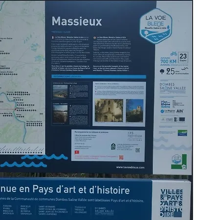 Campsite Havre De Paix Bord De Saone Massieux